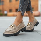 Avéra London Buckle Loafers