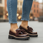 Avéra Contrast Bow Loafers