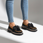 Avéra Contrast Bow Loafers