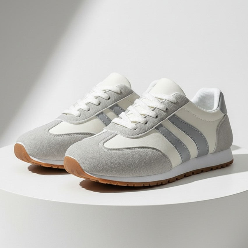 Avéra Cosmopolitan Sneakers