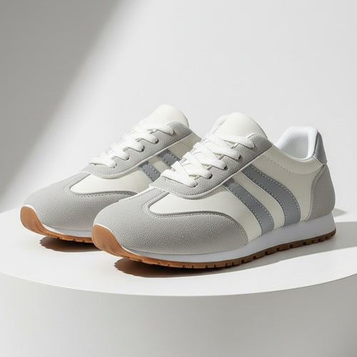 Avéra Cosmopolitan Sneakers