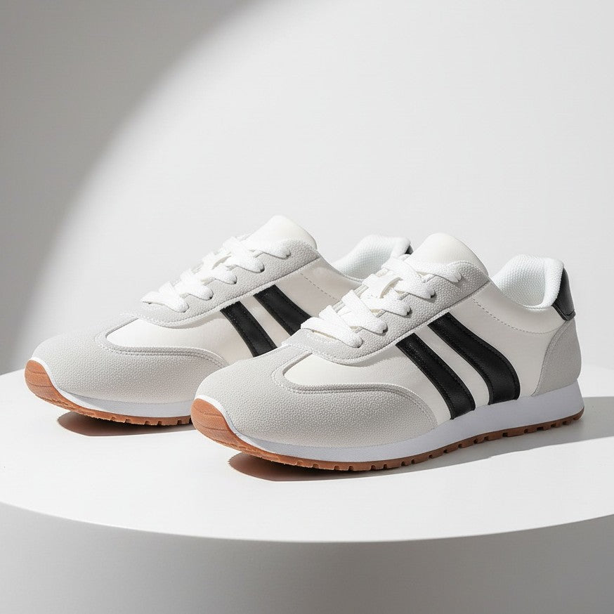 Avéra Cosmopolitan Sneakers