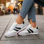 Avéra Cosmopolitan Sneakers