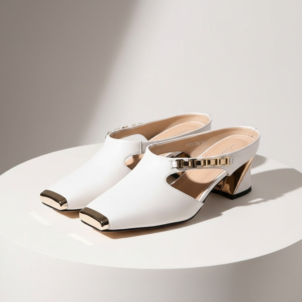 Avéra Luxe Flat Heels