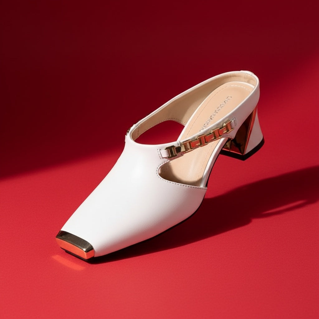 Avéra Luxe Flat Heels