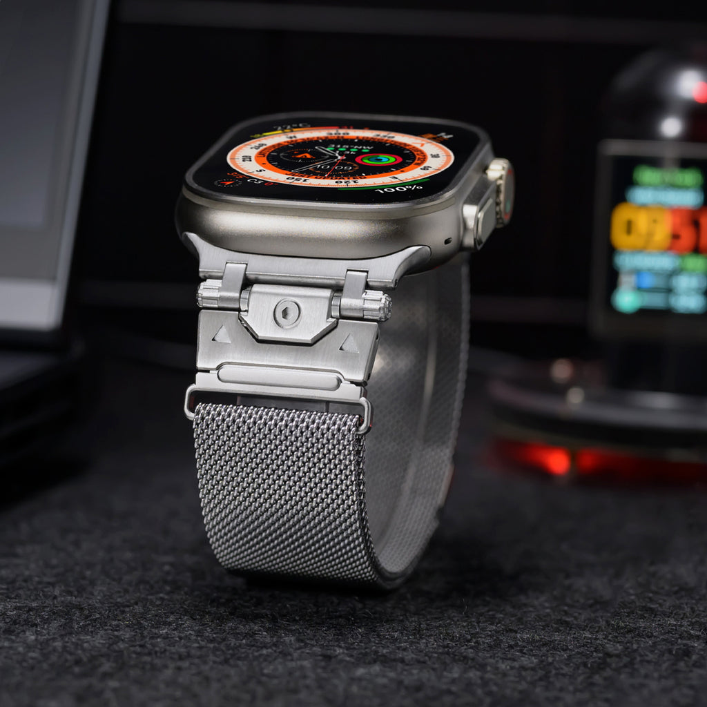 Parker Studio Cyberpunk Loop (Apple Watch Band)