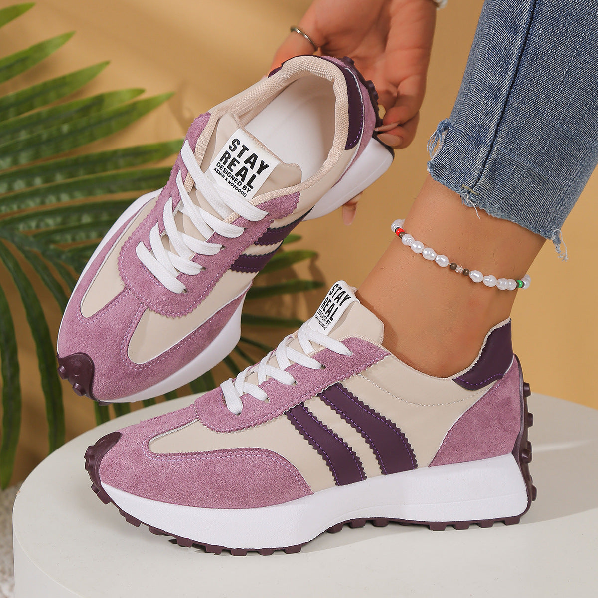 Avéra Metro Sneakers
