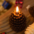 Holly & Pine Christmas Gifting Pinecone Candle