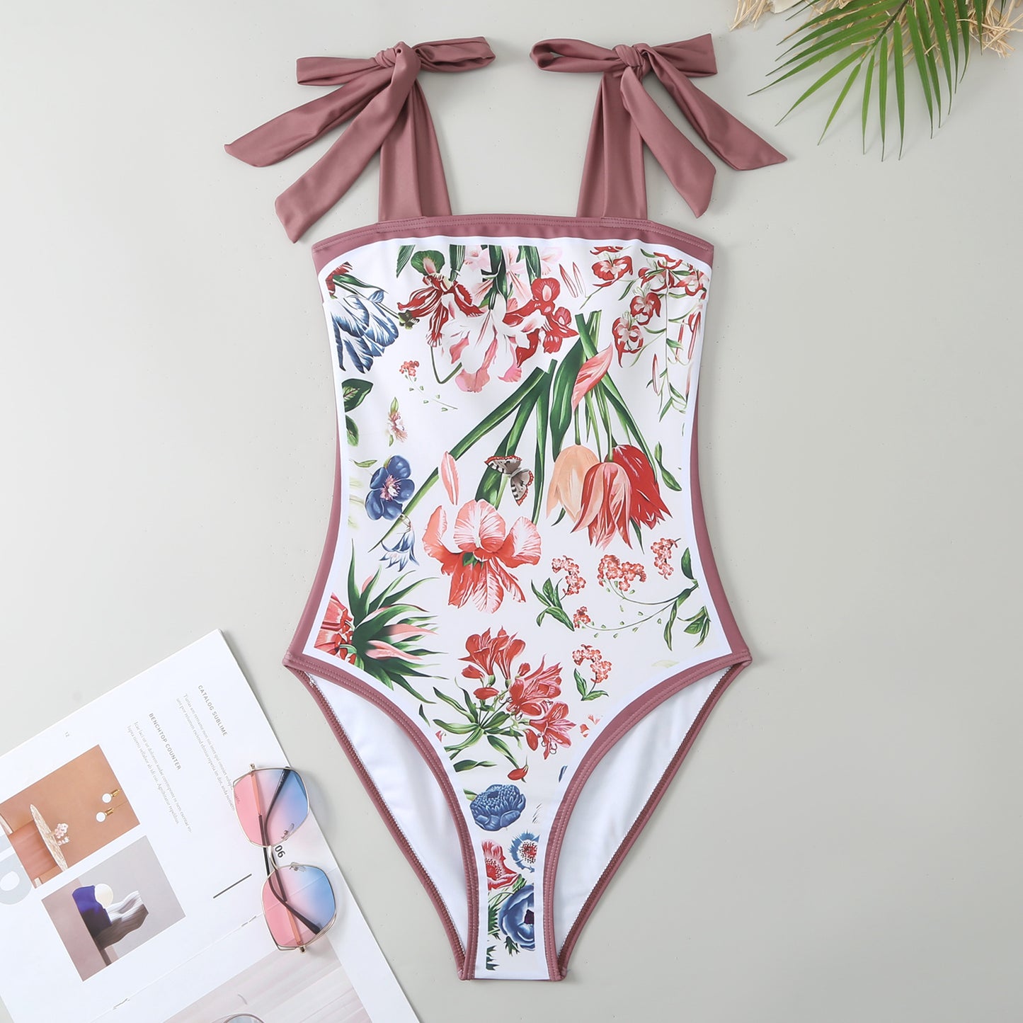 Sukia™ Ereganto Vintage Swimsuit Set