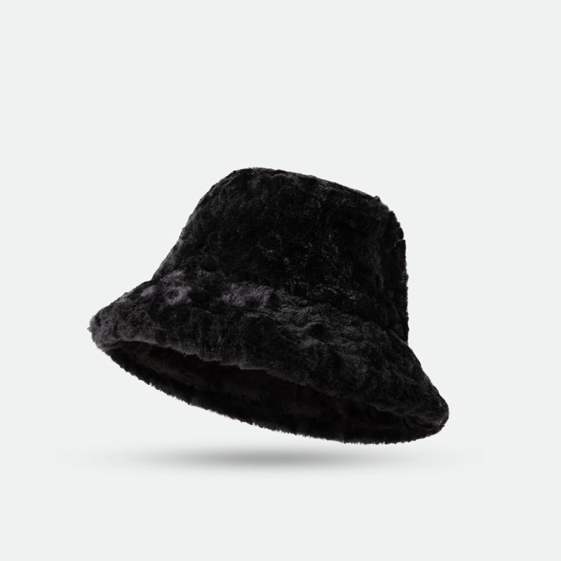 Avéra Plush Bucket Hat