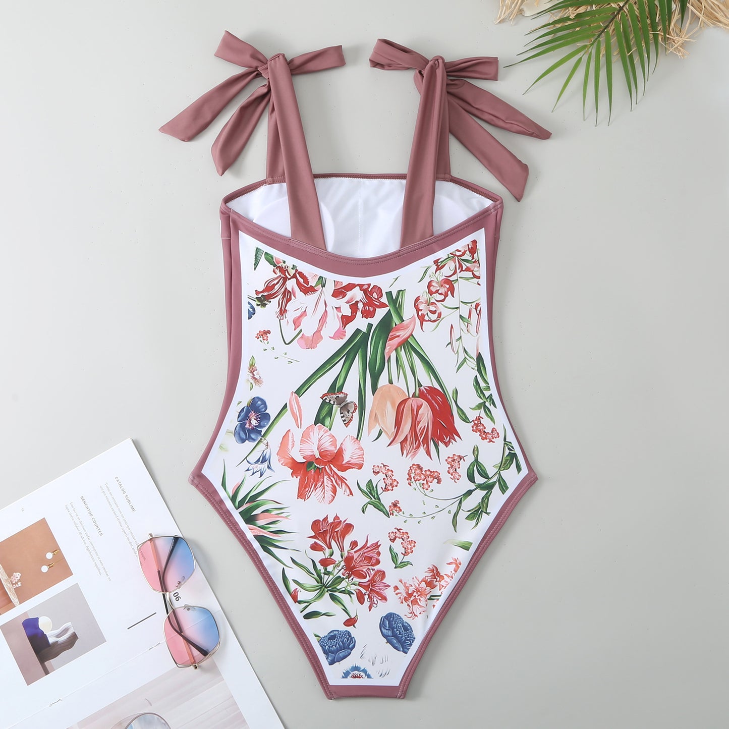 Sukia™ Ereganto Vintage Swimsuit Set