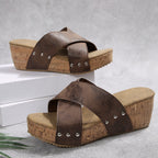 Avéra District Cross Wedge Sandals