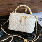 Avéra Quilted Legacy Vanity Bag
