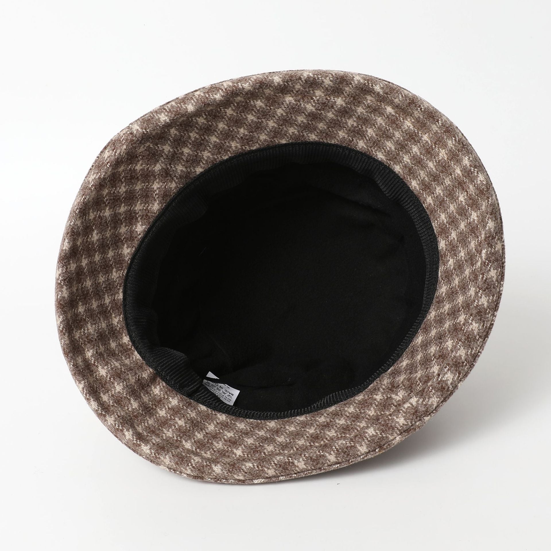 Avéra Vintage Winter Bucket Hat