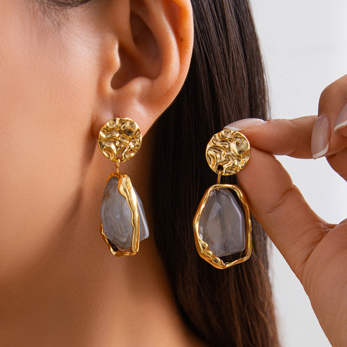 Adorá Golden Calming Stones Earrings