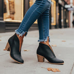 Avéra V-Slit Boots