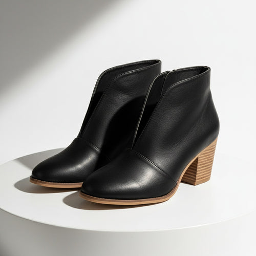 Avéra V-Slit Boots