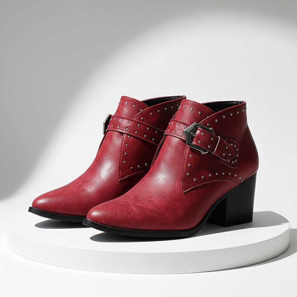 Avéra Western Buckle Boot Heels