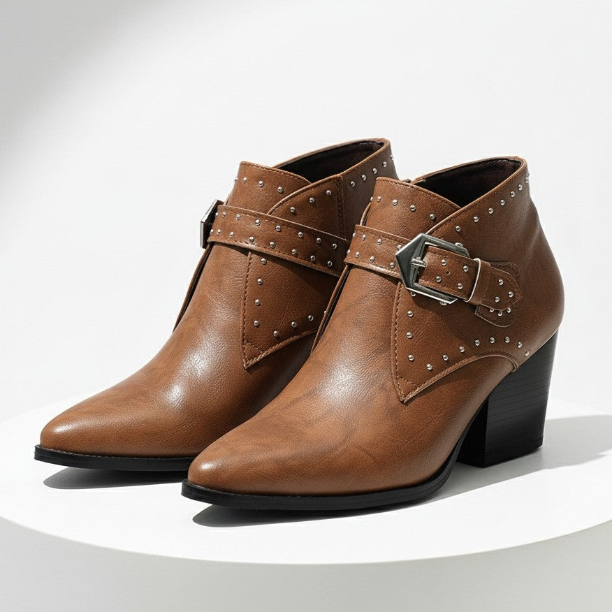 Avéra Western Buckle Boot Heels