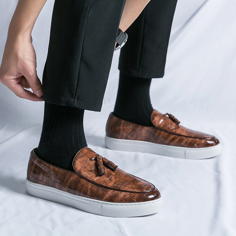 Huntsman™ Alligator Classic Loafers