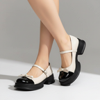 Avéra Bow Mary Jane Pumps