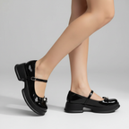 Avéra Bow Mary Jane Pumps