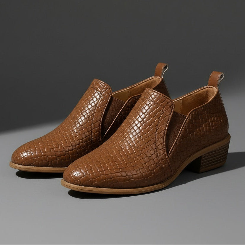 Avéra Croc Slip-On Block Heel